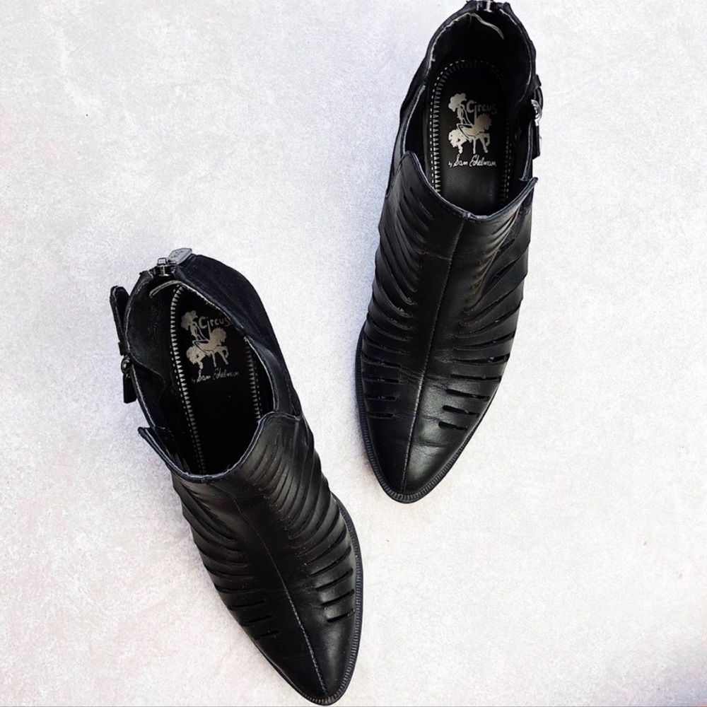 CIRCUS BY SAM EDELMAN Black Hayden Bootie